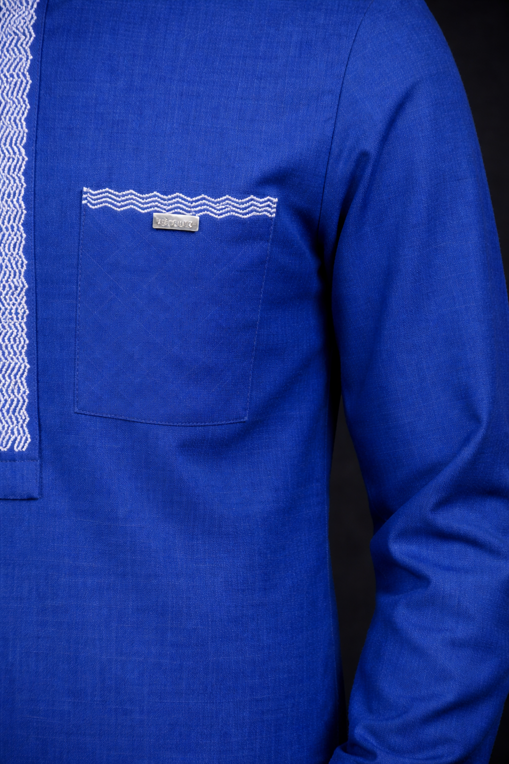 Ensemble Bleu Roi Broderies Blanches – Image 2