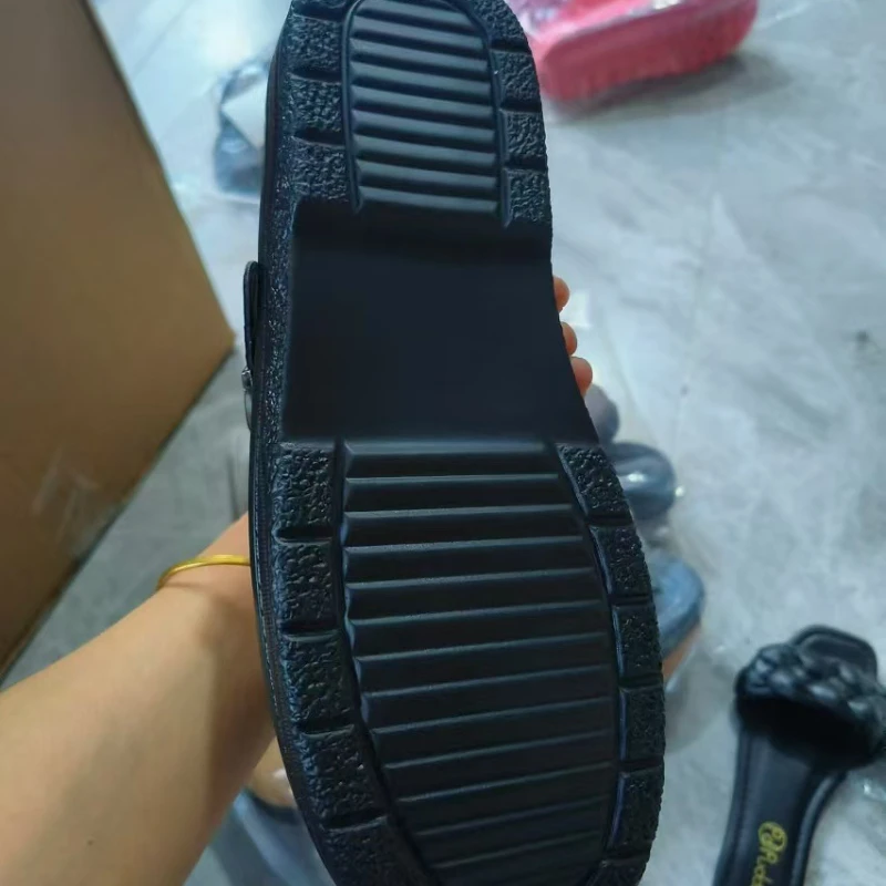 Sandales de Luxe Vintage – Image 5